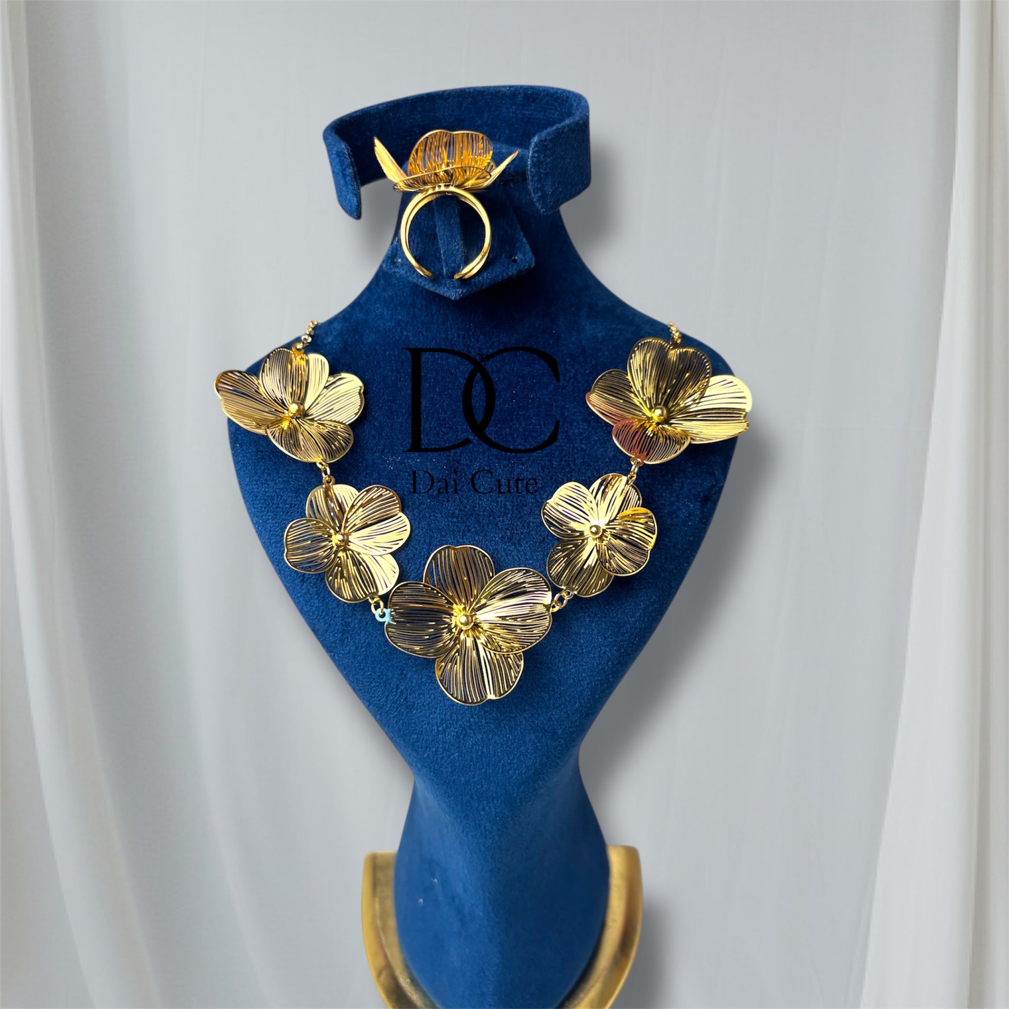 Set Fiore Estate Collana anello