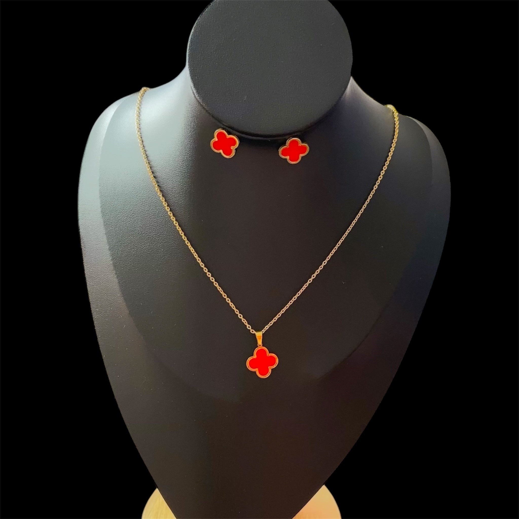 Set Collana e Orecchini quadrifoglio 🍀