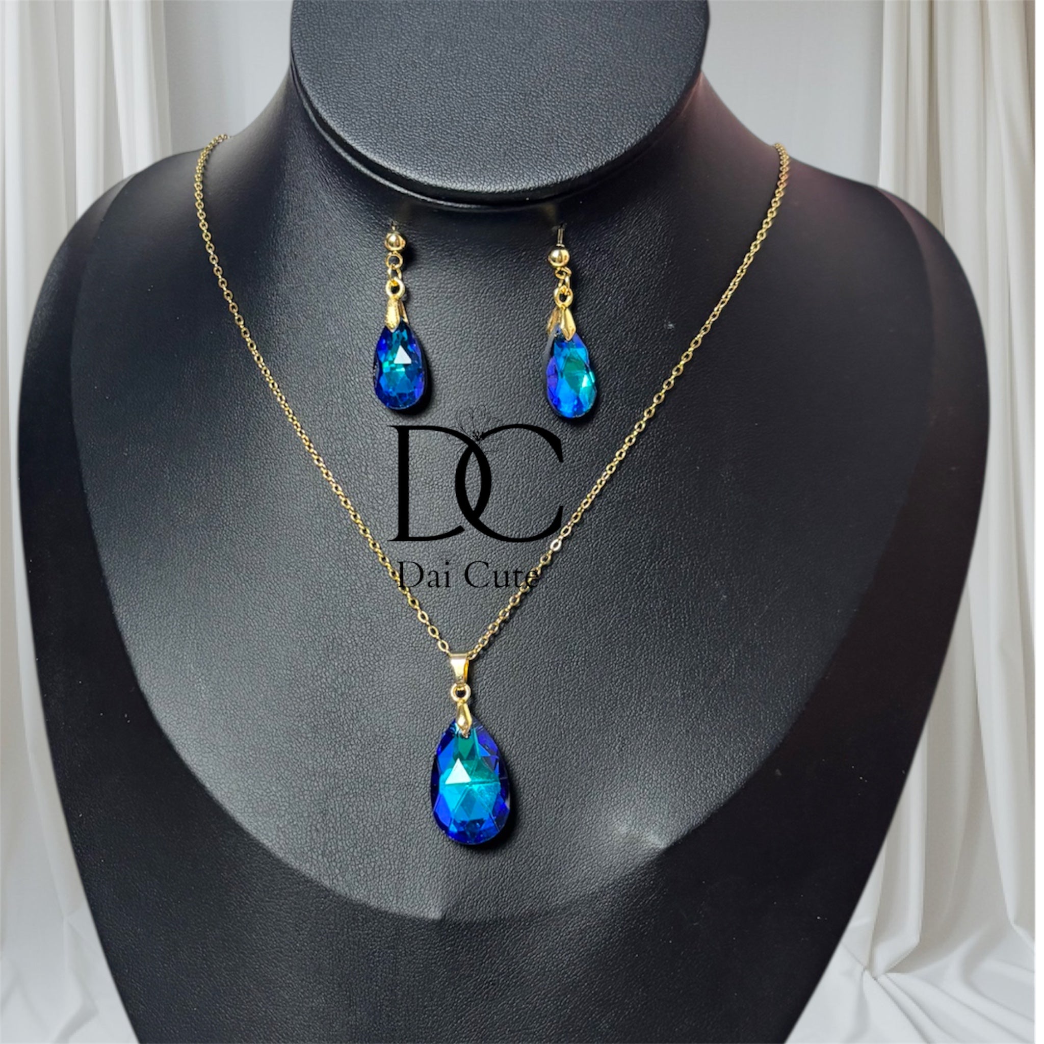 Set Perla Blu collana e orecchini